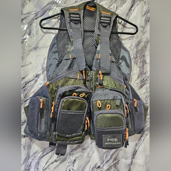 BassDash Other - 🎣New! Fishing Vest🎣